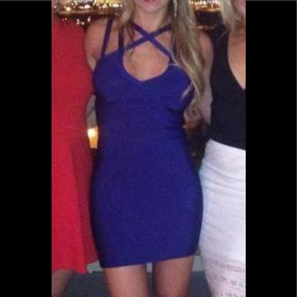 Bebe bodycon minidress, cross-cross strap detail